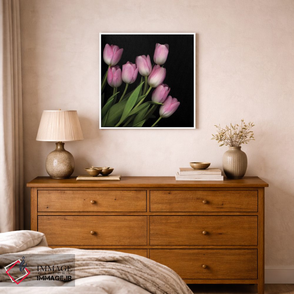 تابلو دکوراتیو صورتی ملایم پاستلی اثر مگدا ایندیگو - D1W