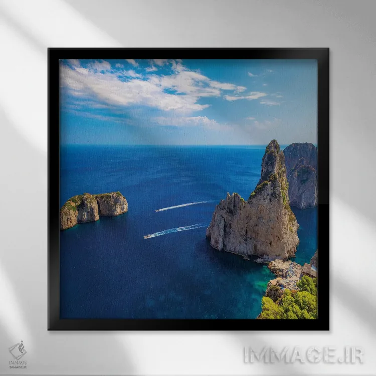 تابلو دکوراتیو کاپری زیبا اثر مارکو کارماسی - نمای قابدار مشکی