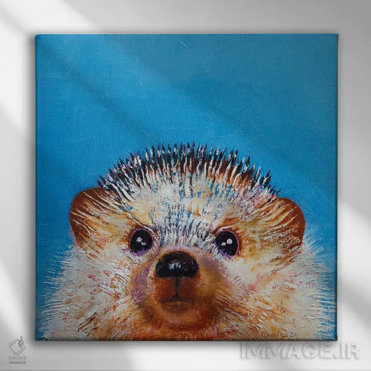 تابلو دکوراتیو جوجه تیغی کوچک اثر مایکل کریس - نمای روبهرو روی دیوار