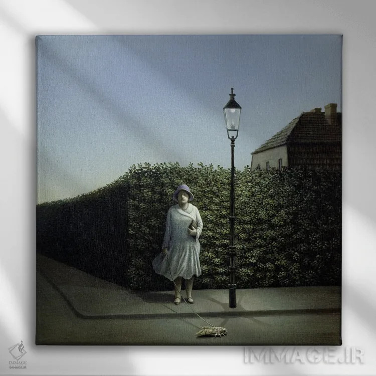 تابلو دکوراتیو زن با شب پره اثر مایکل سووا - نمای روبهرو روی دیوار