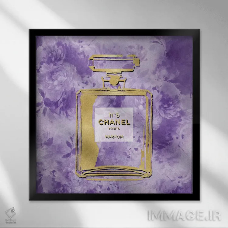 تابلو دکوراتیو عطر طلایی روی گل های بنفش اثر مدلین بلیک - نمای قابدار مشکی