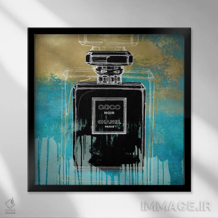 تابلو دکوراتیو نوآر روی سبزآبی اثر مدلین بلیک - نمای قابدار مشکی