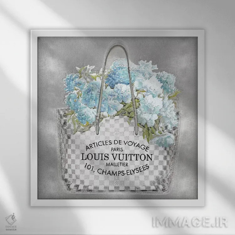 تابلو دکوراتیو دسته گل فیروزه ای روی زمینه نقره ای اثر مدلین بلیک - نمای قابدار سفید