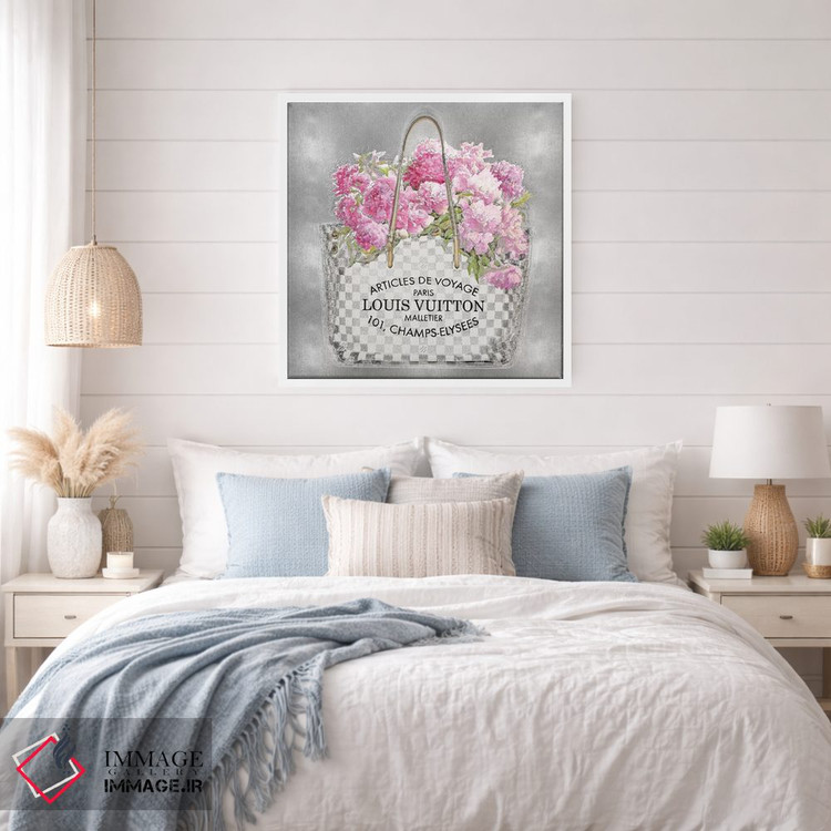 تابلو دکوراتیو دسته گل صورتی روی زمینه نقره ای اثر مدلین بلیک - D4W