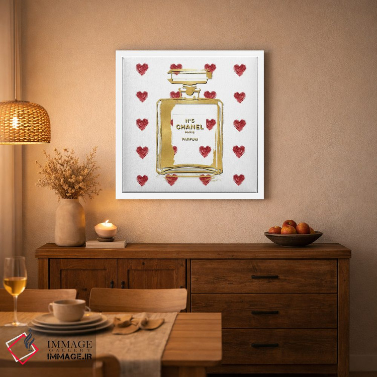 تابلو دکوراتیو عطر با قلب های قرمز اثر مدلین بلیک - D2W
