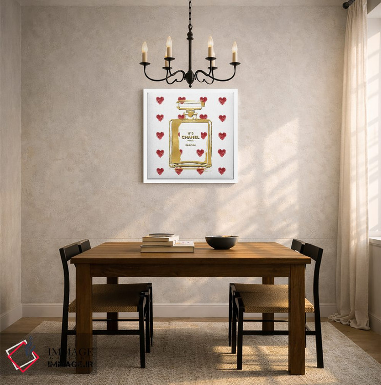 تابلو دکوراتیو عطر با قلب های قرمز اثر مدلین بلیک - D5W