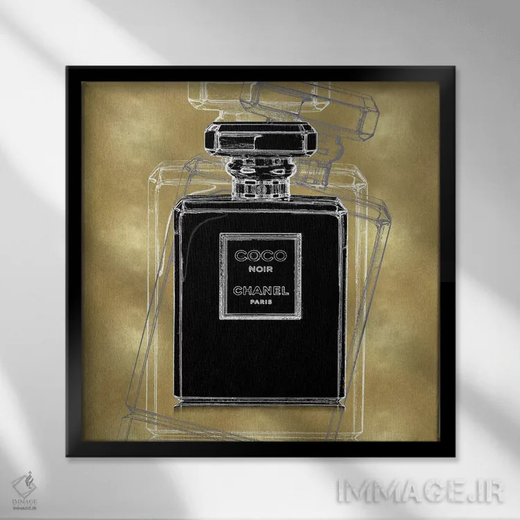 تابلو دکوراتیو نوآر روی طلایی اثر مدلین بلیک - نمای قابدار مشکی