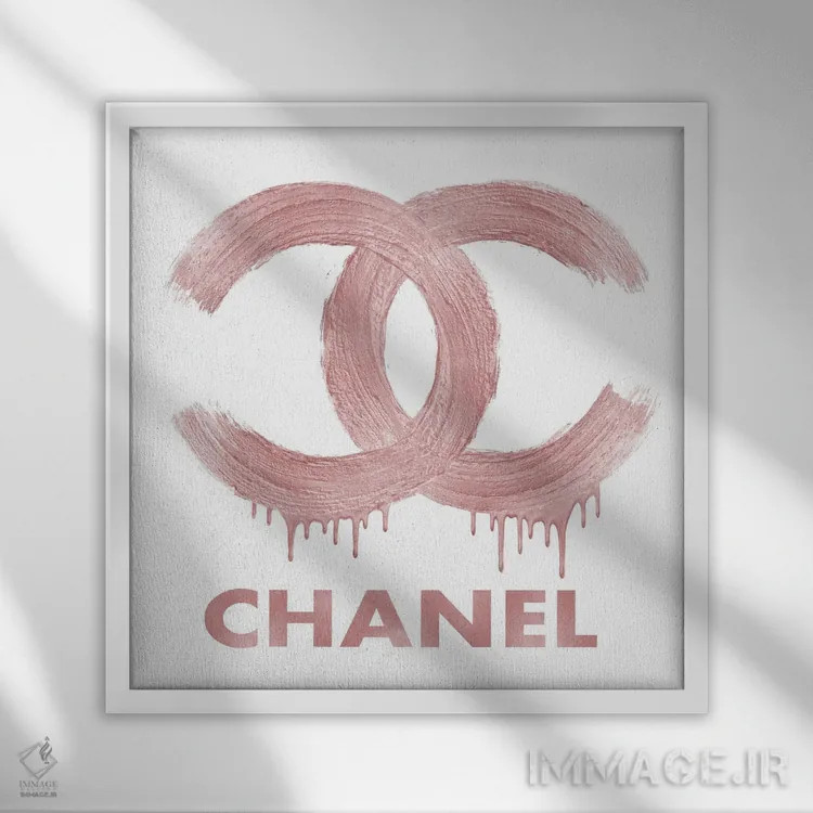 تابلو دکوراتیو لوگوی مد اثر مدلین بلیک - نمای قابدار سفید