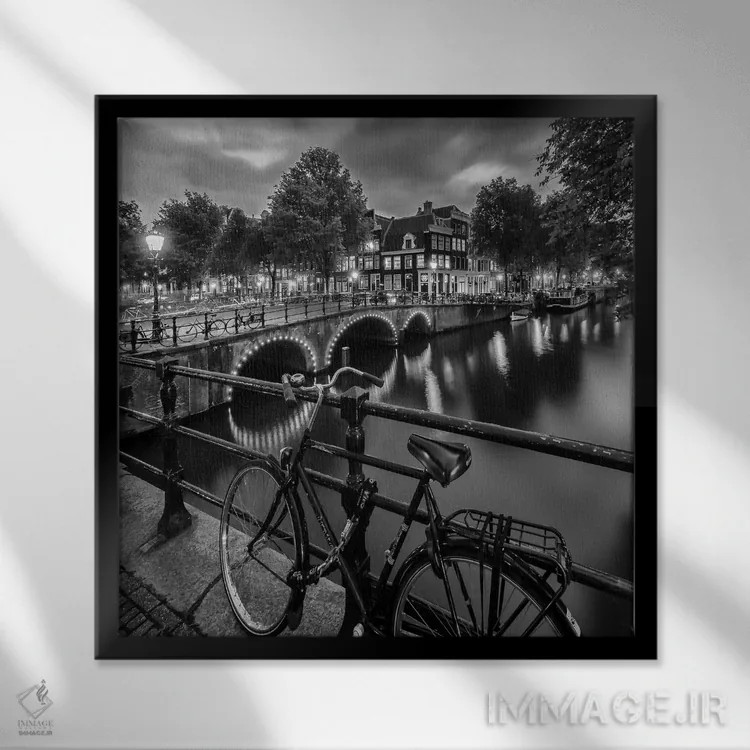 تابلو دکوراتیو برداشت عصرگاهی از کانال براورزگرخت آمستردام اثر ملانی ویولا - نمای قابدار مشکی