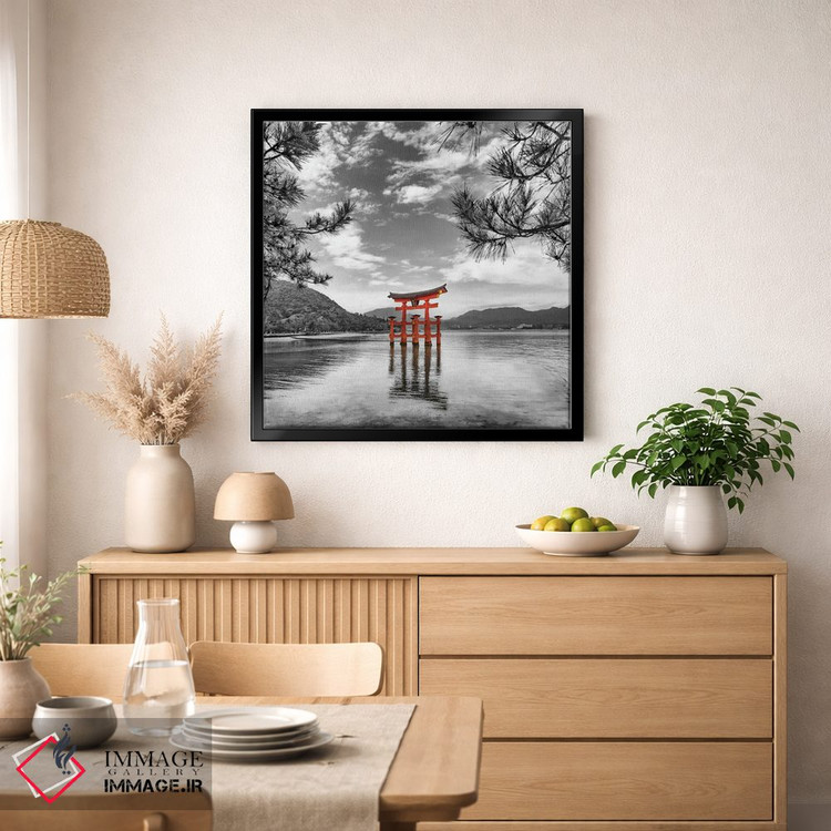 تابلو دکوراتیو توری قرمز معبد ایتسوکوشیما در جزیره میاجیما اثر ملانی ویولا - D2B