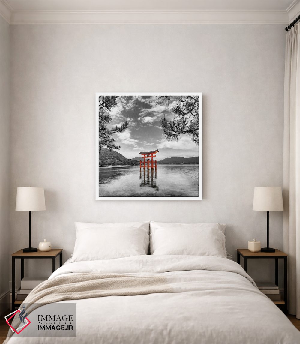 تابلو دکوراتیو توری قرمز معبد ایتسوکوشیما در جزیره میاجیما اثر ملانی ویولا - D4W