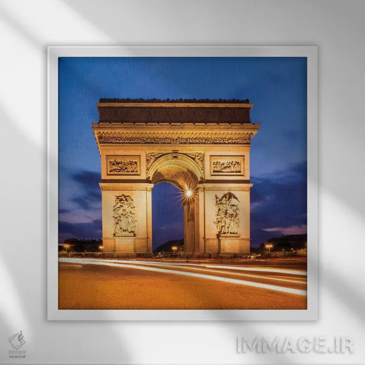 تابلو دکوراتیو پاریس در شب؛ طاق پیروزی اثر ملانی ویولا - نمای قابدار سفید