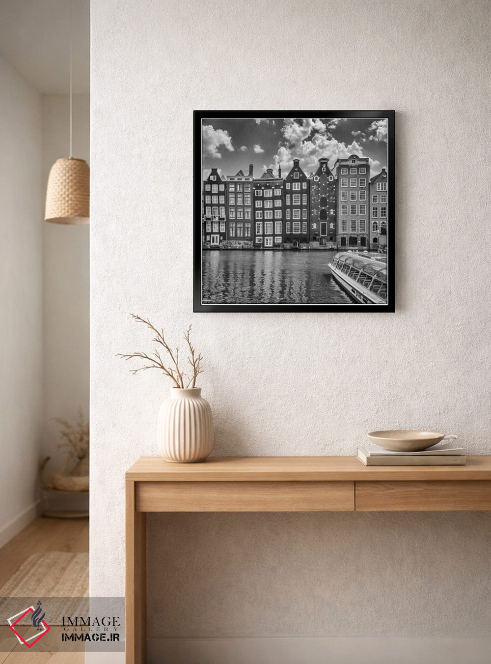 تابلو دکوراتیو خیابان دامراک و خانه های رقصان آمستردام | تک رنگ اثر ملانی ویولا - D3B