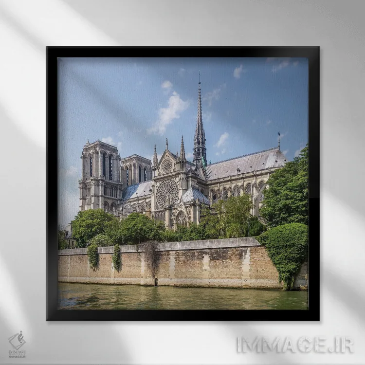 تابلو دکوراتیو کلیسای نوتردام و رود سن اثر ملانی ویولا - نمای قابدار مشکی