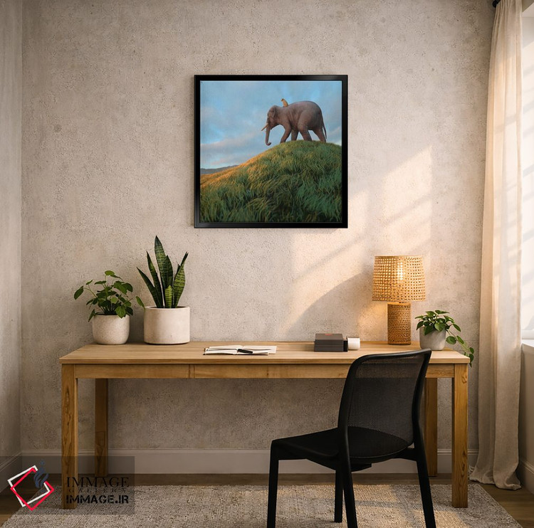 تابلو دکوراتیو سگ سوار بر فیل از میدان عبور می کند اثر مایک کیف - D5B