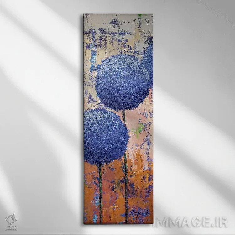 تابلو انتزاعی سیرپیاز نیلی اثر اولنا بوگاتسکا - نمای روبهرو روی دیوار