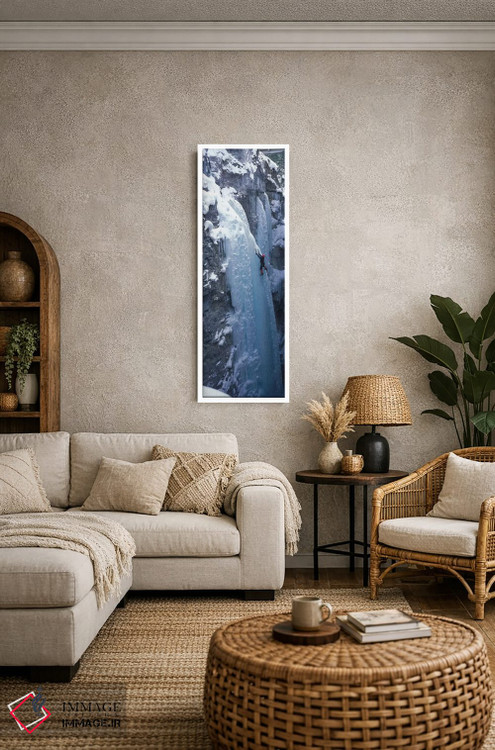 تابلو دکوراتیو کوهنورد یخ در دره ماربل، پارک ملی کوتنی بریتیش کلمبیا… اثر پانورامیک ایمجز - D1W