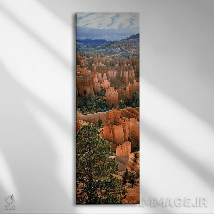 تابلو دکوراتیو "هودوها، آمفی تئاتر دره برایس، پارک ملی دره برایس، یوتا… اثر پانورامیک ایمجز - نمای روبهرو روی دیوار