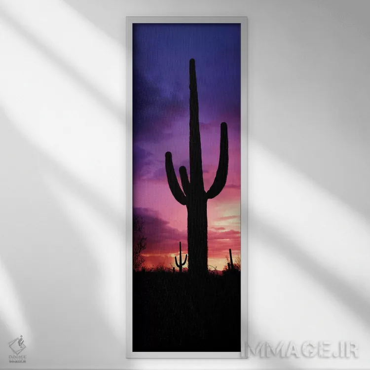تابلو دکوراتیو سیلوئت کاکتوس ساگوارو در برابر آسمان مه آلود در هنگام غ… اثر پانورامیک ایمجز - نمای قابدار سفید