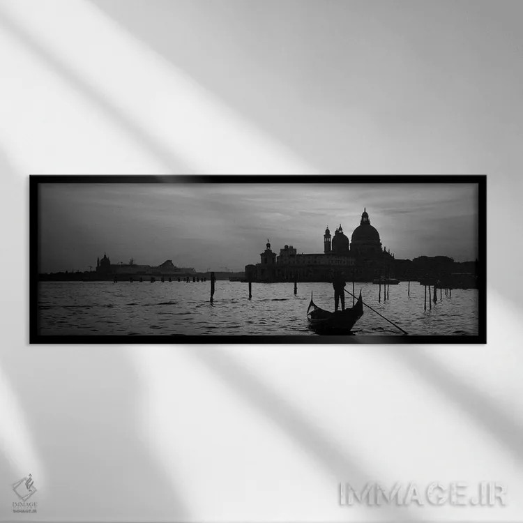 تابلو دکوراتیو Venice, Italy,سانتا ماریا دلا سالوته در نمای سیاه و سفی… اثر پانورامیک ایمجز - نمای قابدار مشکی