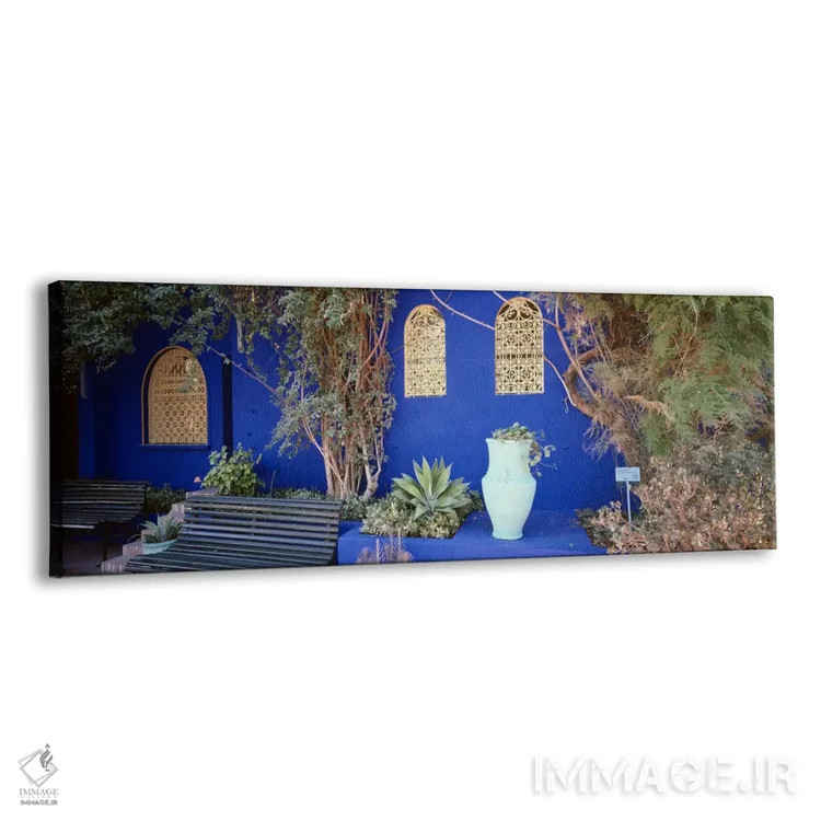 تابلو دکوراتیو Jardin Majorelle, Marrakech, Morocco,دیوارهای به رنگ آب… اثر پانورامیک ایمجز - نمای پرسپکتیو محصول