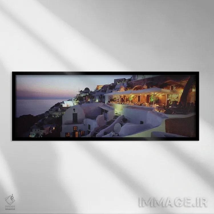 تابلو دکوراتیو Santorini, Cyclades, Greece,منظره روستایی ساحلی در شامگ… اثر پانورامیک ایمجز - نمای قابدار مشکی