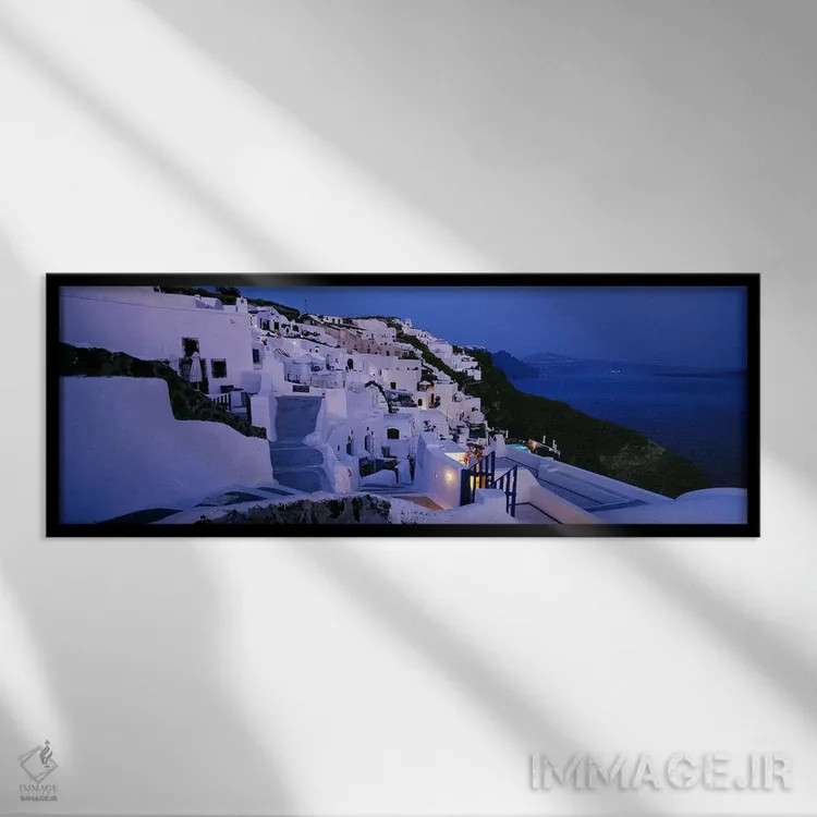 تابلو دکوراتیو Santorini, Cyclades, Greece,منظره روستایی ساحلی در شامگ… اثر پانورامیک ایمجز - نمای قابدار مشکی