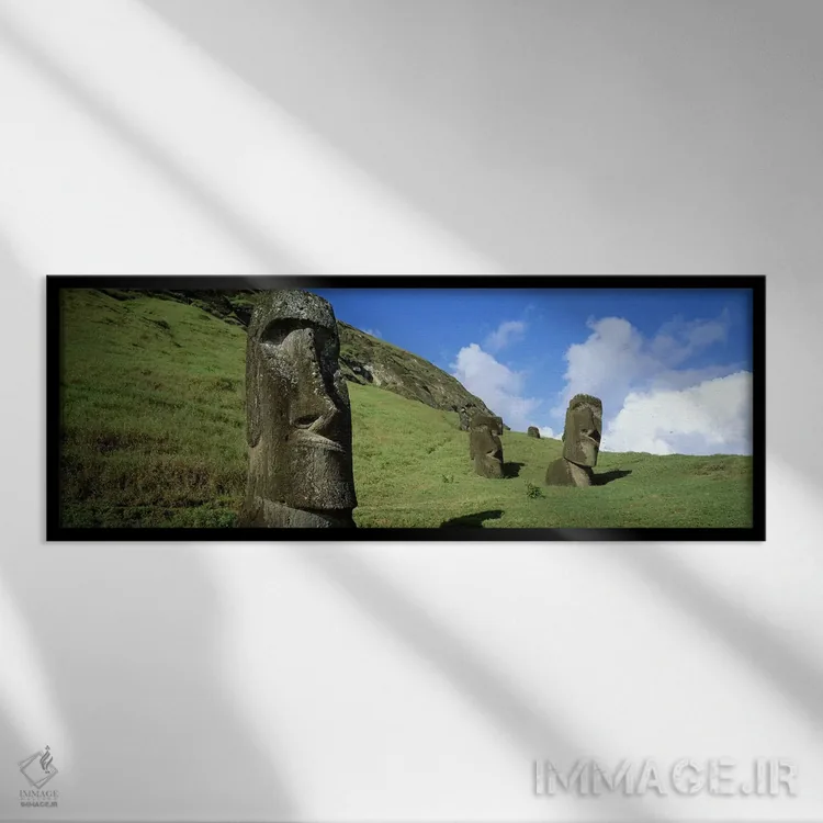 تابلو دکوراتیو Easter Islands, Chile,سرهای سنگی، جزایر ایستر، شیلی اثر پانورامیک ایمجز - نمای قابدار مشکی