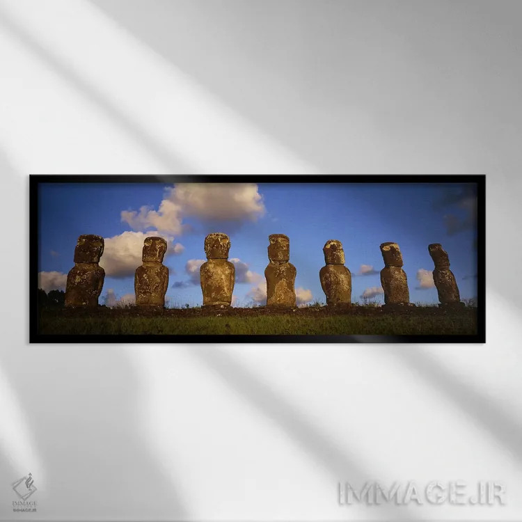 تابلو دکوراتیو Easter Islands, Chile #2,سرهای سنگی، جزایر ایستر، شیلی… اثر پانورامیک ایمجز - نمای قابدار مشکی