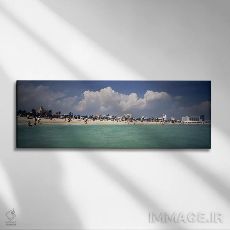 تابلو دکوراتیو Miami, Florida, USA,گردشگران در ساحل، میامی، فلوریدا، آ… اثر پانورامیک ایمجز - نمای روبهرو روی دیوار