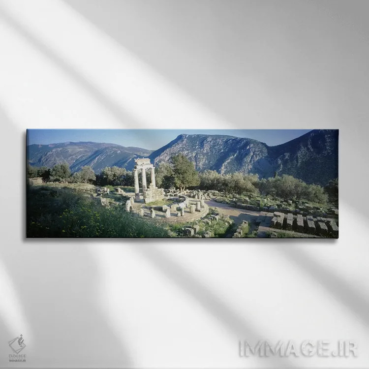 تابلو دکوراتیو The Tholos, Ruins of the ancient monument,یونان، دلفی… اثر پانورامیک ایمجز - نمای روبهرو روی دیوار