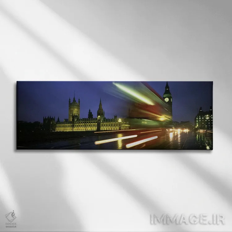 تابلو دکوراتیو London, England, United Kingdom,نمای محو از ترافیک شب ر… اثر پانورامیک ایمجز - نمای روبهرو روی دیوار