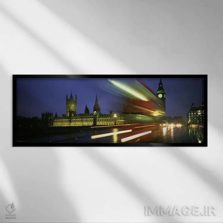 تابلو دکوراتیو London, England, United Kingdom,نمای محو از ترافیک شب ر… اثر پانورامیک ایمجز - نمای قابدار مشکی
