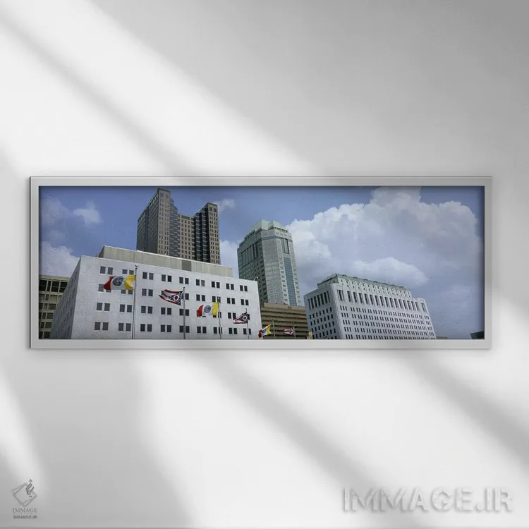 تابلو دکوراتیو Ohio, Columbus, Cloud over tall building structures #2… اثر پانورامیک ایمجز - نمای قابدار سفید