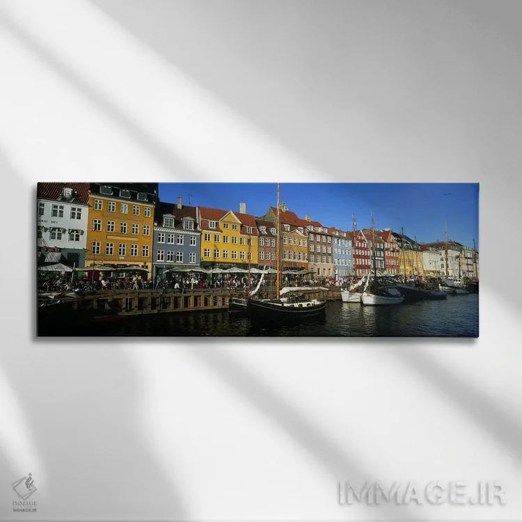تابلو دکوراتیو Nyhavn, Copenhagen, Denmark,ملک در کنار آب، نیهاون، کپن… اثر پانورامیک ایمجز - نمای روبهرو روی دیوار