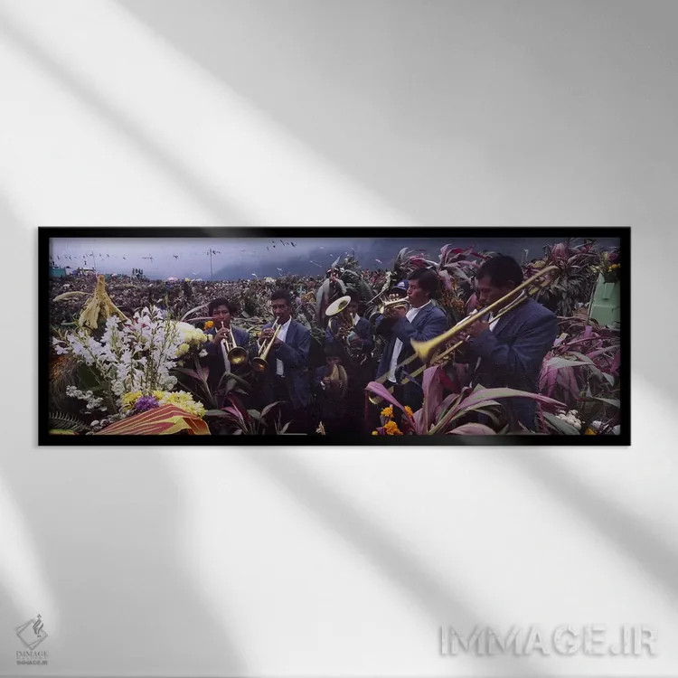 تابلو دکوراتیو Zunil, Guatemala,نوازندگان در حال جشن روز تمام مقدسین ب… اثر پانورامیک ایمجز - نمای قابدار مشکی