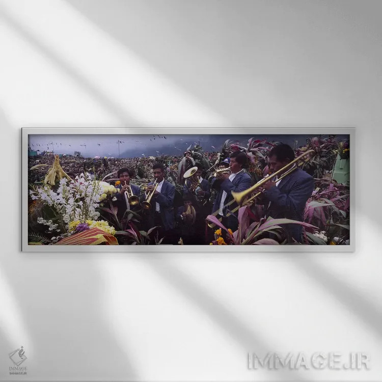 تابلو دکوراتیو Zunil, Guatemala,نوازندگان در حال جشن روز تمام مقدسین ب… اثر پانورامیک ایمجز - نمای قابدار سفید