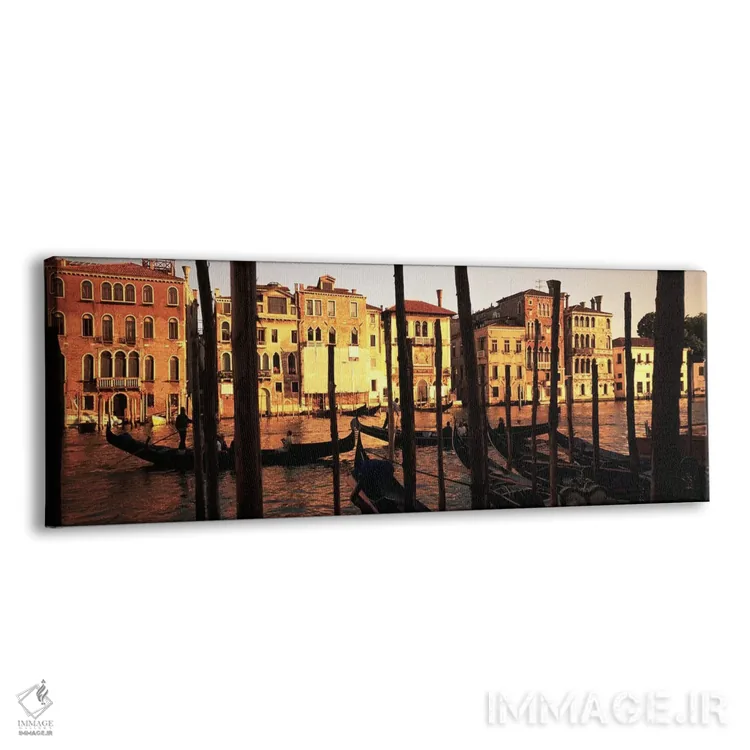 تابلو دکوراتیو Venice, Italy,گوندولاهای پهلوگرفته در کانال II، ونیز، ا… اثر پانورامیک ایمجز - نمای پرسپکتیو محصول