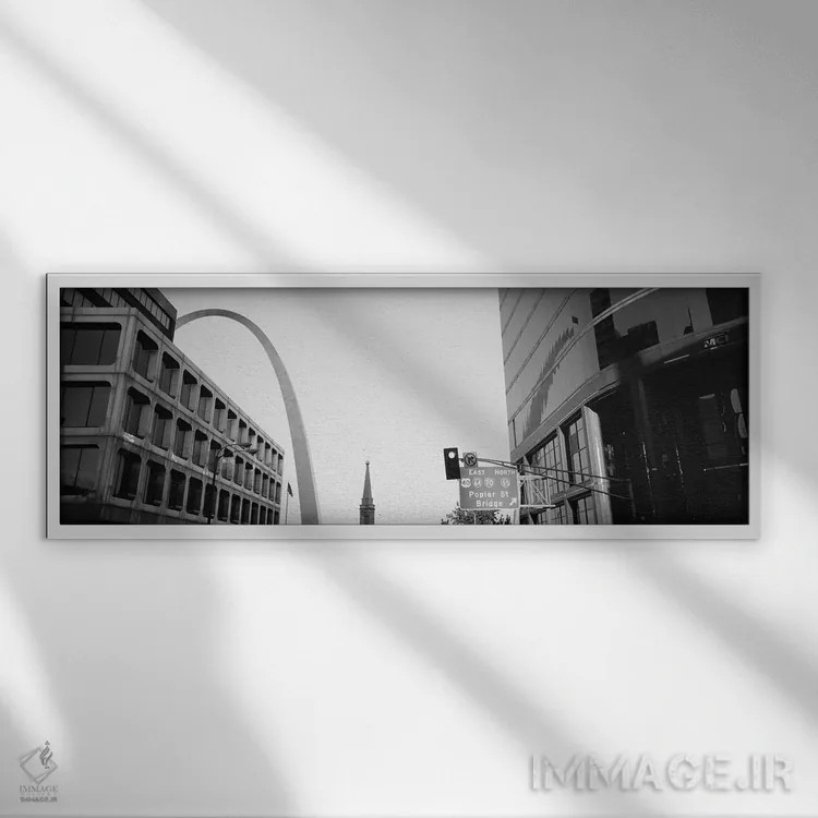 تابلو دکوراتیو St. Louis, Missouri, USA,نمای زاویه پایین از خیابان چها… اثر پانورامیک ایمجز - نمای قابدار سفید