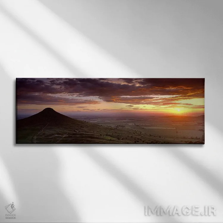 تابلو دکوراتیو Roseberry Topping, North Yorkshire, Cleveland, England… اثر پانورامیک ایمجز - نمای روبهرو روی دیوار
