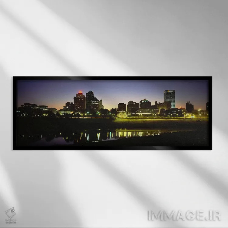 تابلو دکوراتیو Lit Up At DawnMemphis, Tennessee, USA,ساختمان های ساحلی… اثر پانورامیک ایمجز - نمای قابدار مشکی