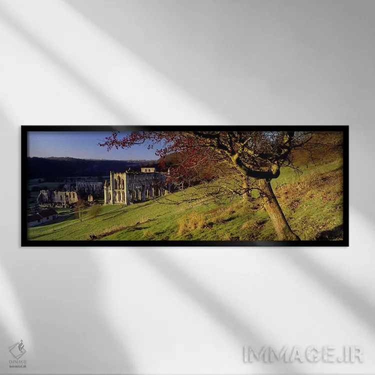 تابلو دکوراتیو North Yorkshire, England, United Kingdom,کلیسایی بر فرا… اثر پانورامیک ایمجز - نمای قابدار مشکی