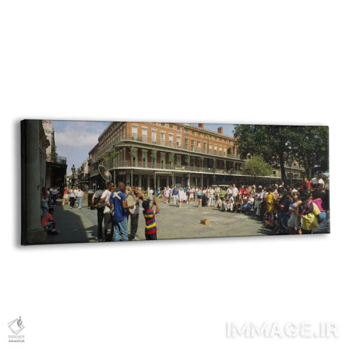 تابلو دکوراتیو New Orleans, Louisiana, USA,گردشگران در مقابل ساختمانی… اثر پانورامیک ایمجز - نمای پرسپکتیو محصول