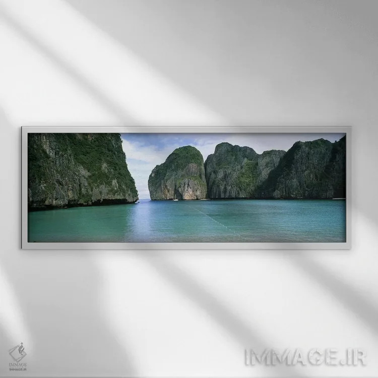 تابلو دکوراتیو Maya Bay, Ko Phi Phi Leh, Phi Phi Islands, Krabi Provin… اثر پانورامیک ایمجز - نمای قابدار سفید