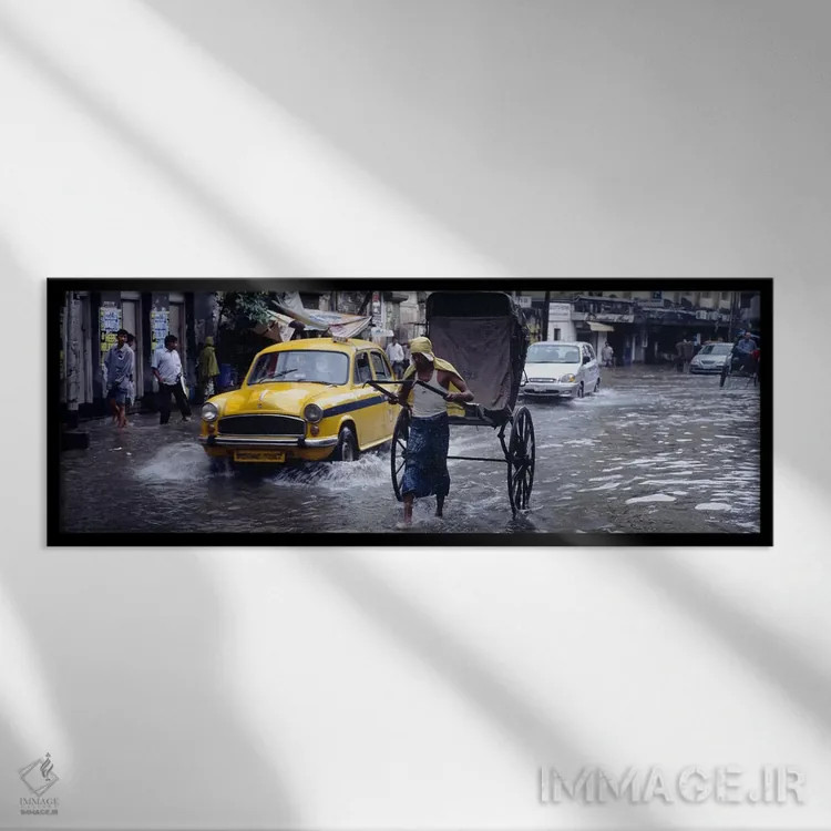 تابلو دکوراتیو Calcutta, West Bengal, India,رکشای کشیده شده در ترافیک… اثر پانورامیک ایمجز - نمای قابدار مشکی