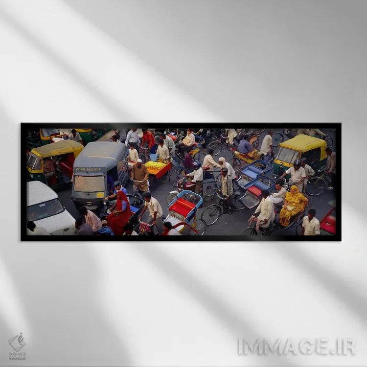 تابلو دکوراتیو Delhi, India,ترافیک سنگین در دهلی قدیم، دهلی، هند اثر پانورامیک ایمجز - نمای قابدار مشکی