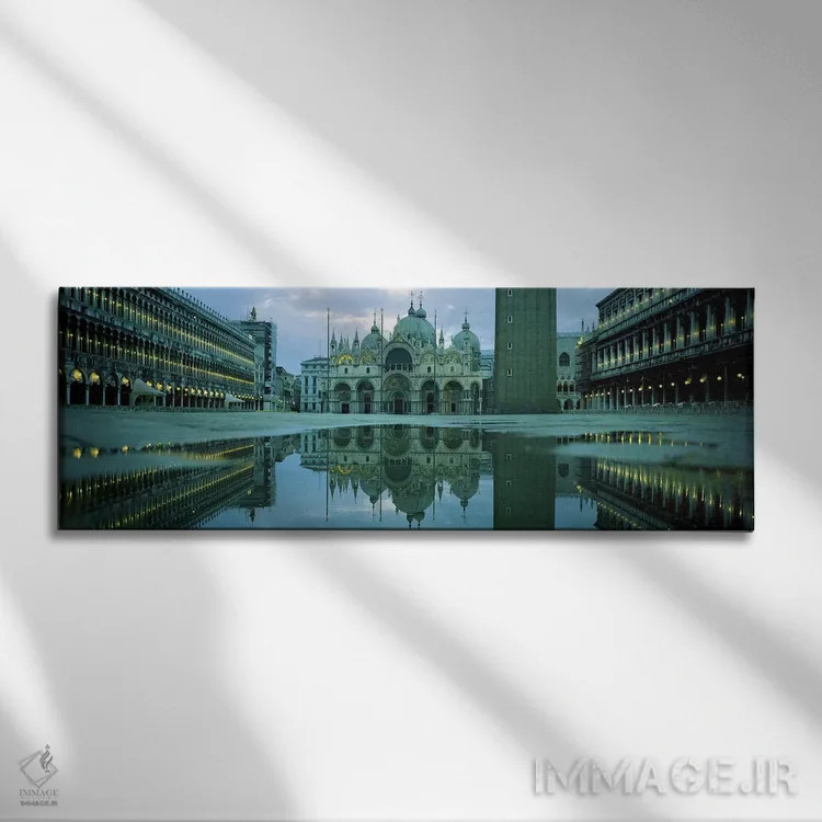 تابلو دکوراتیو St. Mark's Cathedral, St. Mark's Square, Venice, Veneto… اثر پانورامیک ایمجز - نمای روبهرو روی دیوار