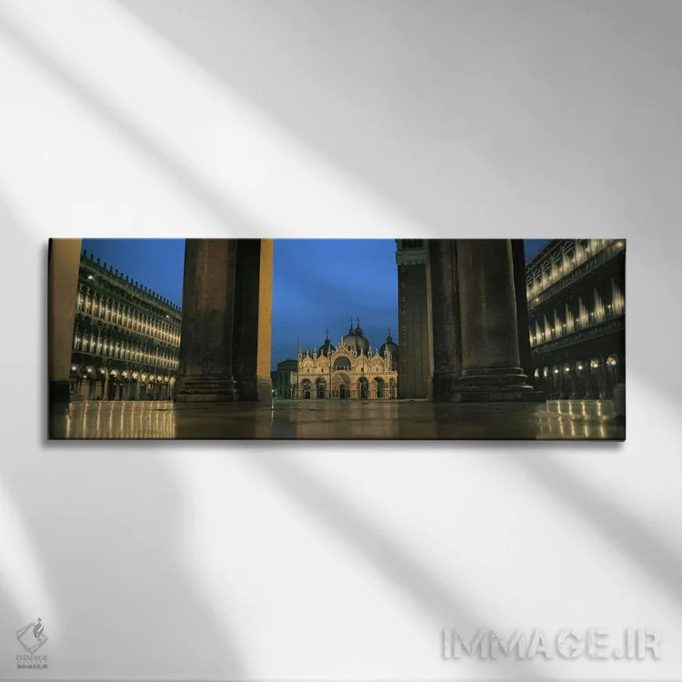 تابلو دکوراتیو St. Mark's Cathedral, St. Mark's Square, Venice, Veneto… اثر پانورامیک ایمجز - نمای روبهرو روی دیوار