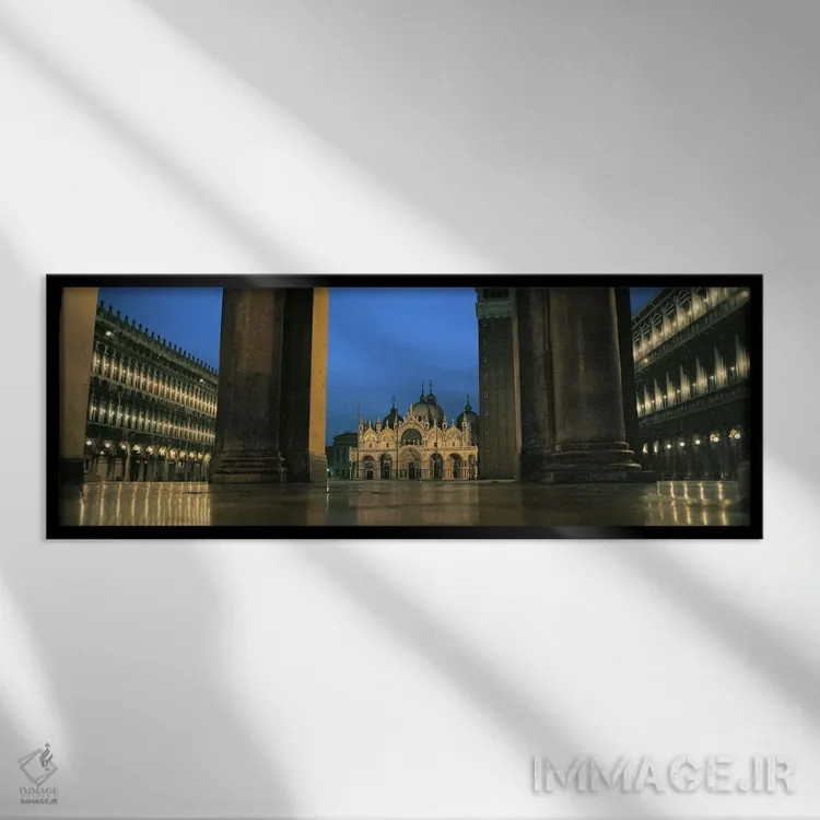 تابلو دکوراتیو St. Mark's Cathedral, St. Mark's Square, Venice, Veneto… اثر پانورامیک ایمجز - نمای قابدار مشکی