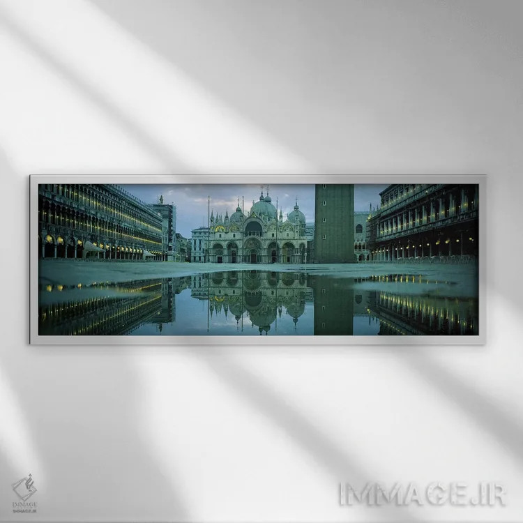 تابلو دکوراتیو St. Mark's Cathedral, St. Mark's Square, Venice, Veneto… اثر پانورامیک ایمجز - نمای قابدار سفید